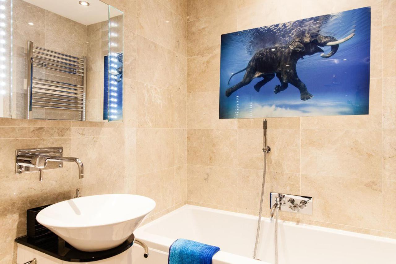Apartmán Cool Covent Garden Theatre Design Hub For Families Friends Couples Londýn Exteriér fotografie